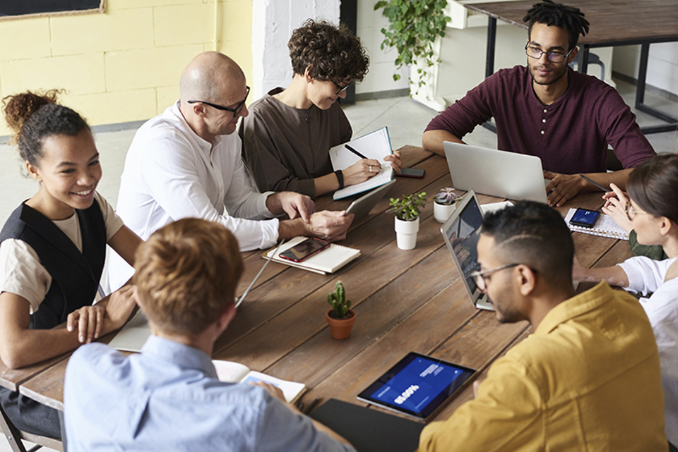 Invitation to PhD course: Sociology of Time, 3-day PhD course arranged by the Doctoral School at the Faculty of Social Sciences and Humanities, Aalborg University (AAU). Photo by fauxels 31 on Pexels