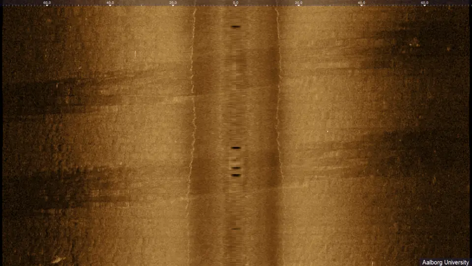 bottom trawling seen on sonar